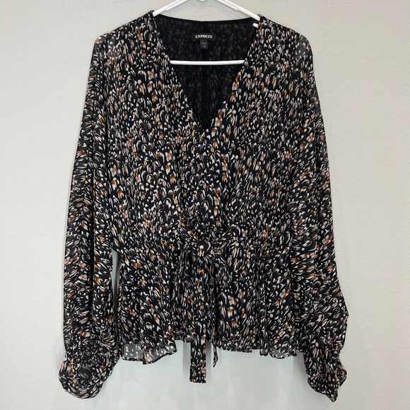 Express Black and Brown Patterned Blouse - Picture 1 of 12
